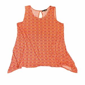 Plus size tank with eyelet